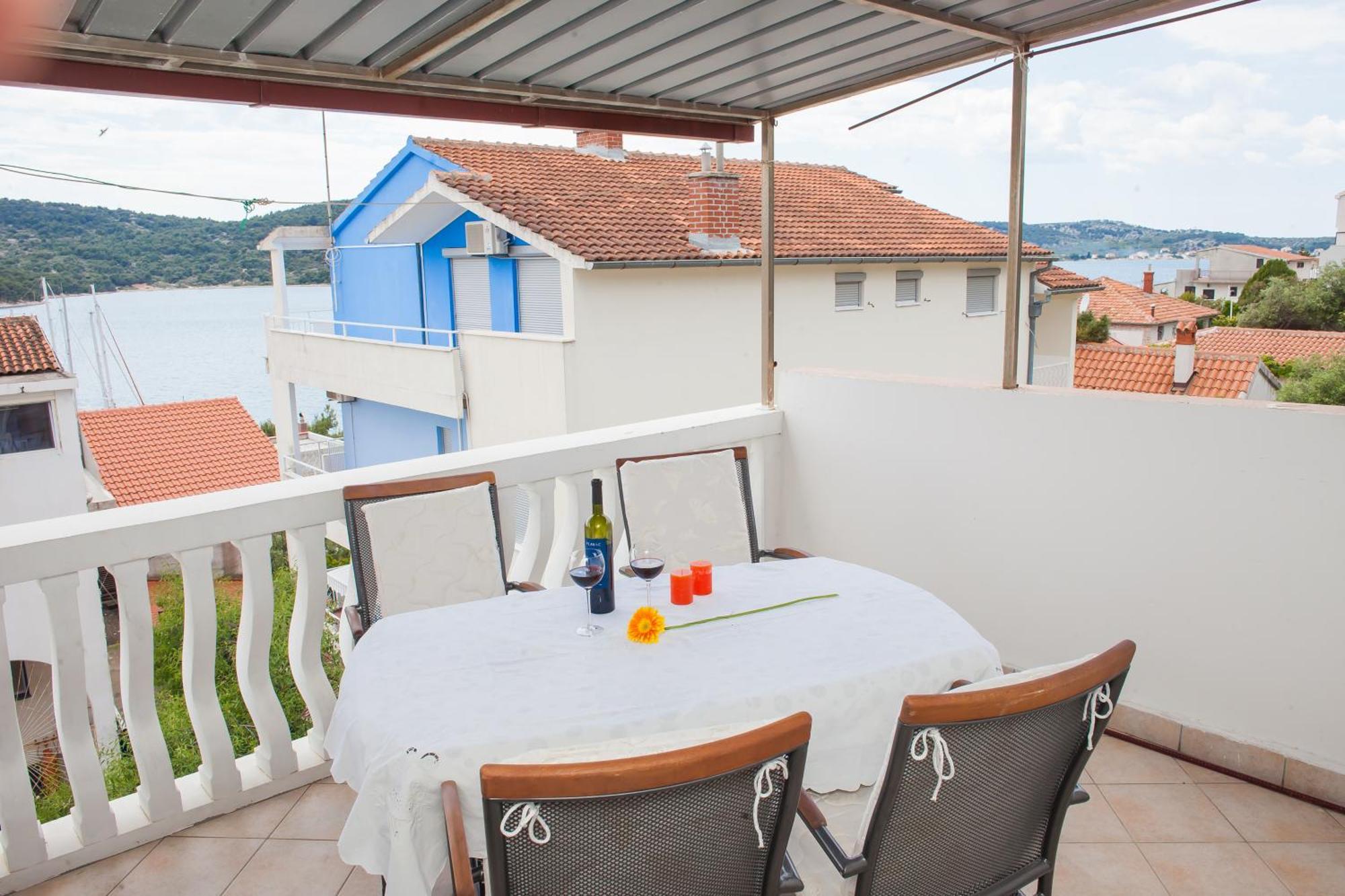 Hana Home - Apartments Tisno Værelse billede